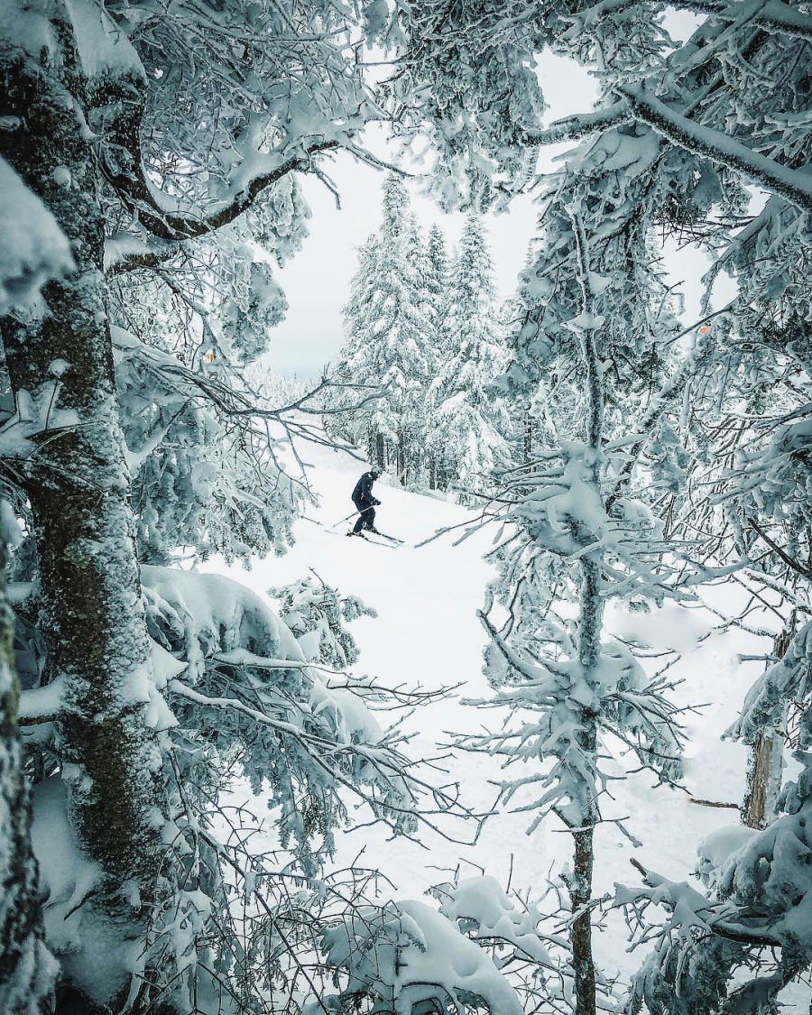 Recomendaciones de ropa y consejos para ir al monte con frío y nieve, según  Miriam Marco