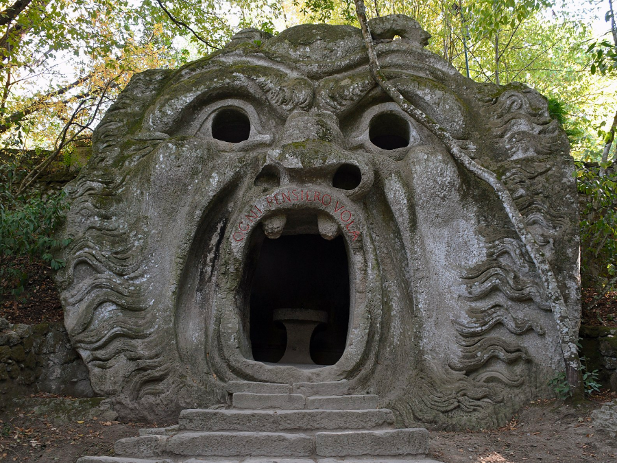 Misterioso “Parco dei Mostri” in Italia